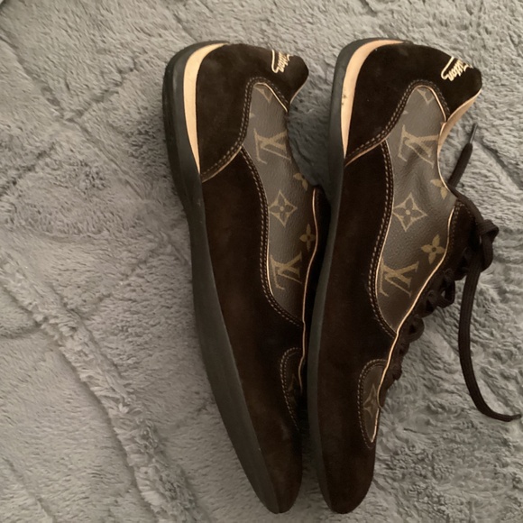 Louis Vuitton Men’s Energie Sneaker Brown Leather LV size 9 - Picture 7 of 11